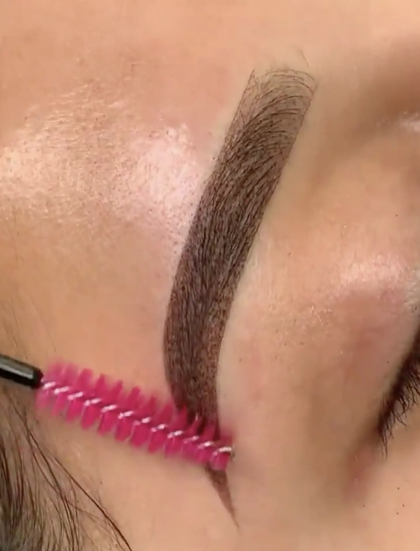 how much do microblading artists make