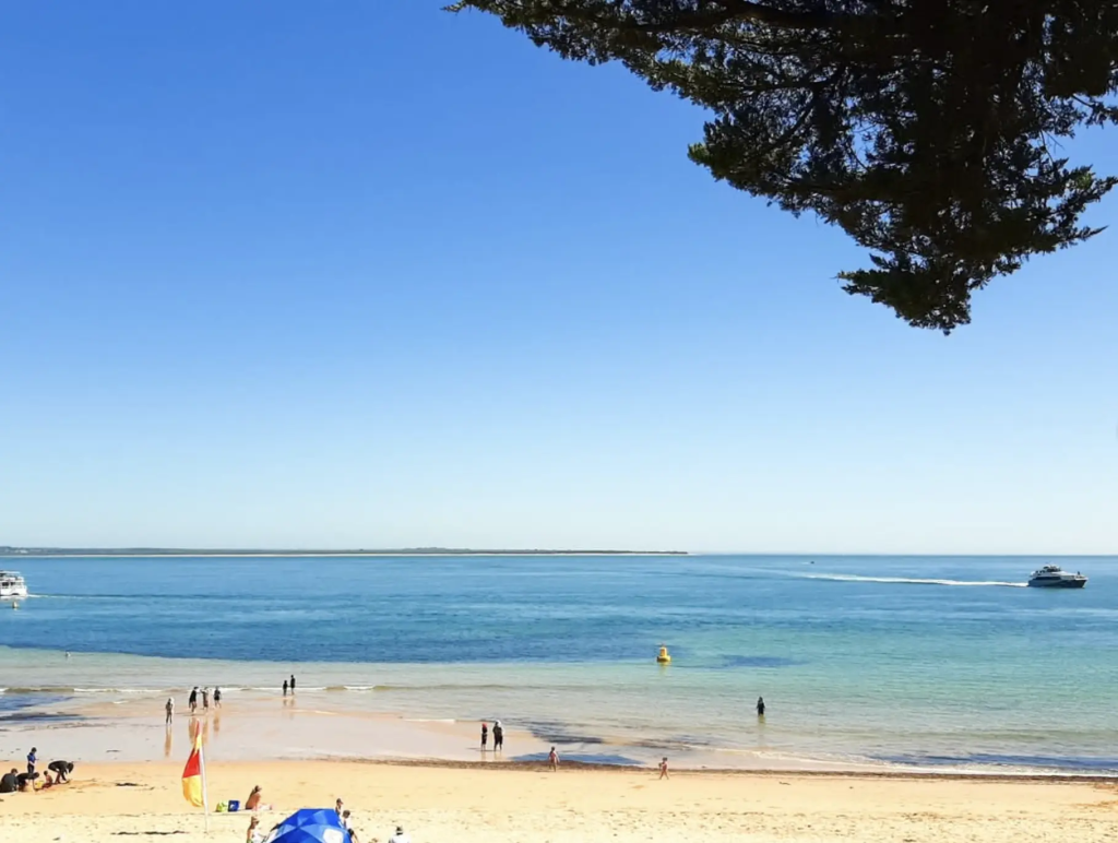 Free Beaches With Sand And Sun